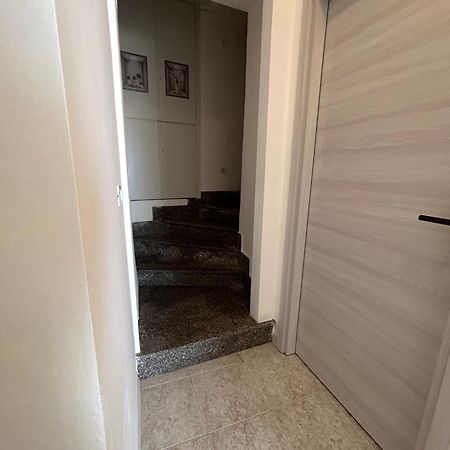 B&Bporta Reale Пати Екстериор снимка